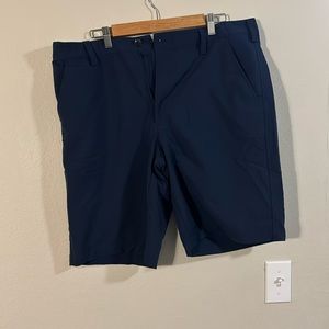 Under Armour Golf Shorts 38